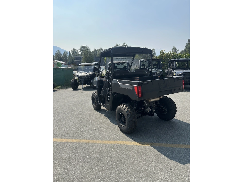 2026 Polaris Ranger 500 Stealth Gray *$97 Bi-weekly* alt