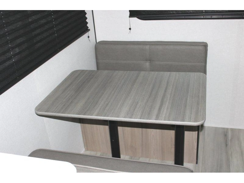 Keystone Rv Coleman 19r 2026 alt