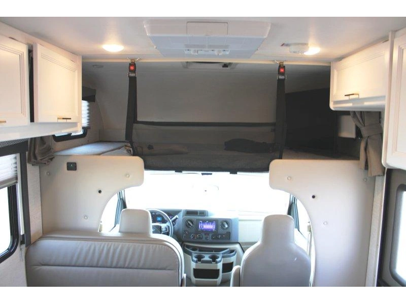 Thor Motor Coach Four Winds 22e 2025 alt