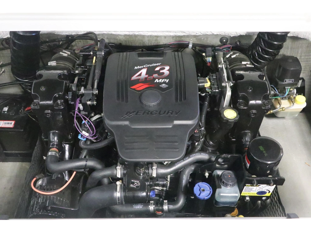 2008 Glastron Gt 185 alt