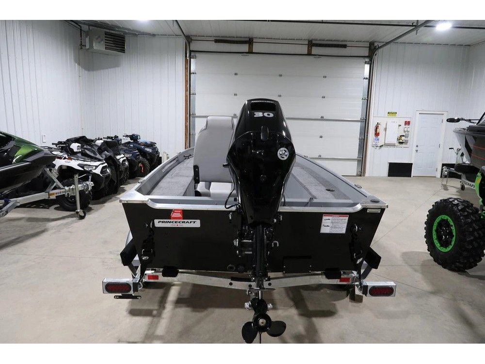 2027 Princecraft Resorter® 160 Bt alt