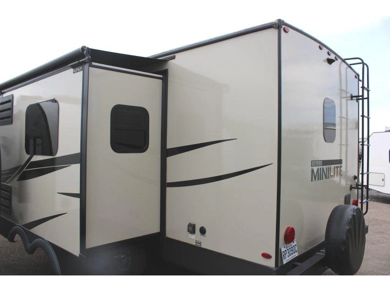 Forest River Rockwood 2511s 2022 alt
