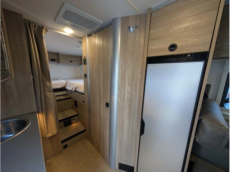 Winnebago Ekko 23b 2025 alt