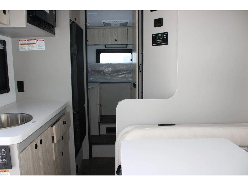 2026 Jayco Granite Ridge 22t alt