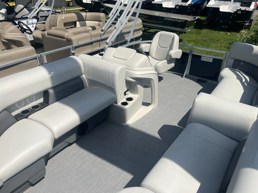 2026 Starcraft Lx 16 R With Merc 25 Elpt alt