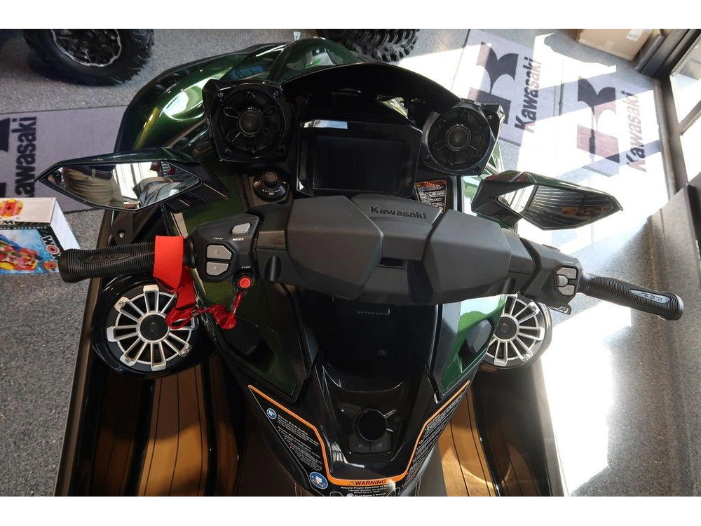 2025 Kawasaki Ultra 310lx alt