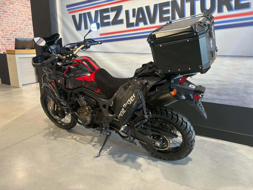 Honda Africa Twin 2017 alt