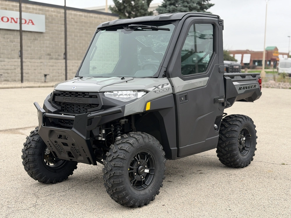 2027 Polaris Ranger Xp 1000 Cab alt