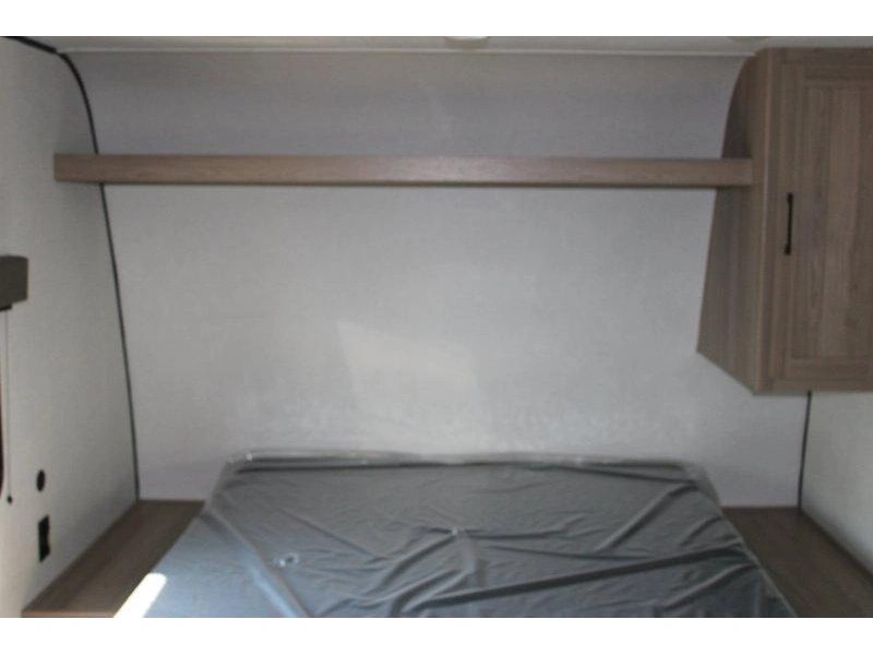 Keystone Rv Coleman 17r 2026 alt