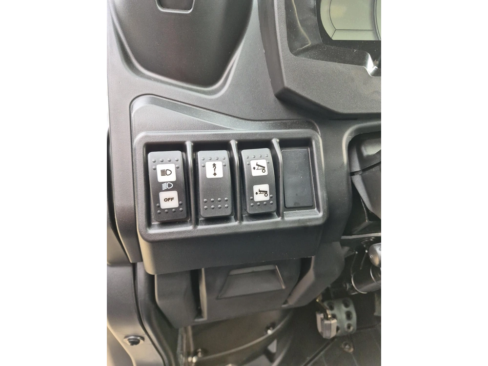 2026 Can-am Defender 6x6 Limited Cab Dusty Navy alt
