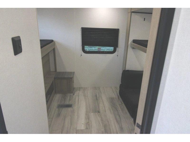 Keystone Rv Coleman 29bx 2026 alt