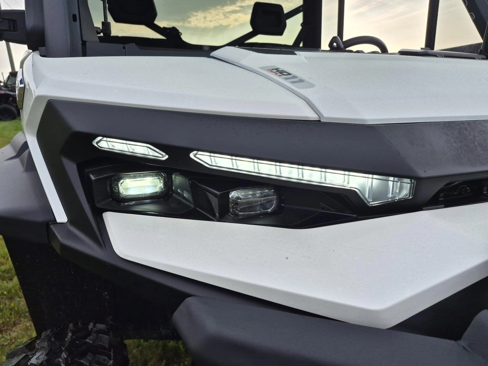 2026 Can-am Defender Limited Cab Hd11 alt