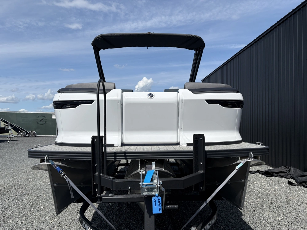 2025 Manitou Explore 22 alt