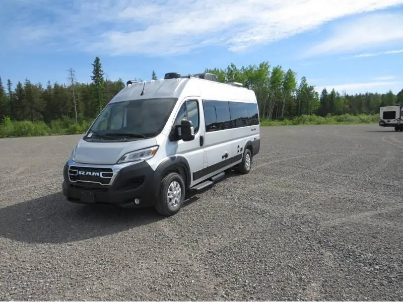 2027 Thor Motor Coach Tellaro