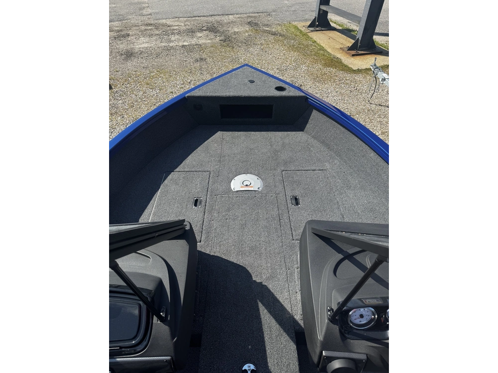 2026 Crestliner 1750 Hawk Wt Js alt
