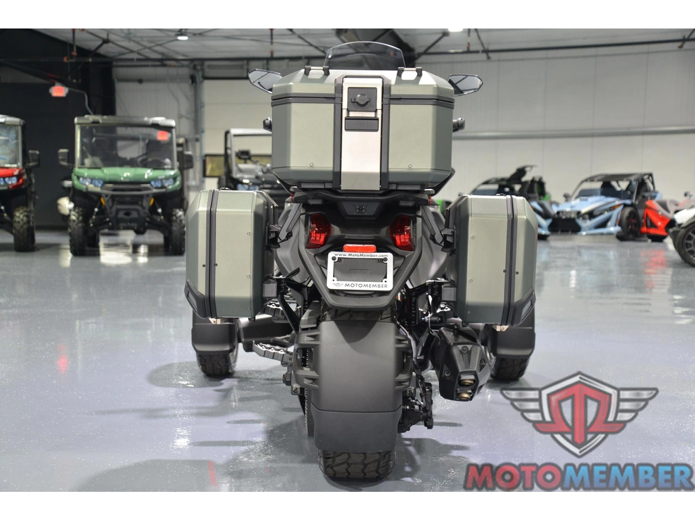 2025 Can-am Canyon Redrock alt