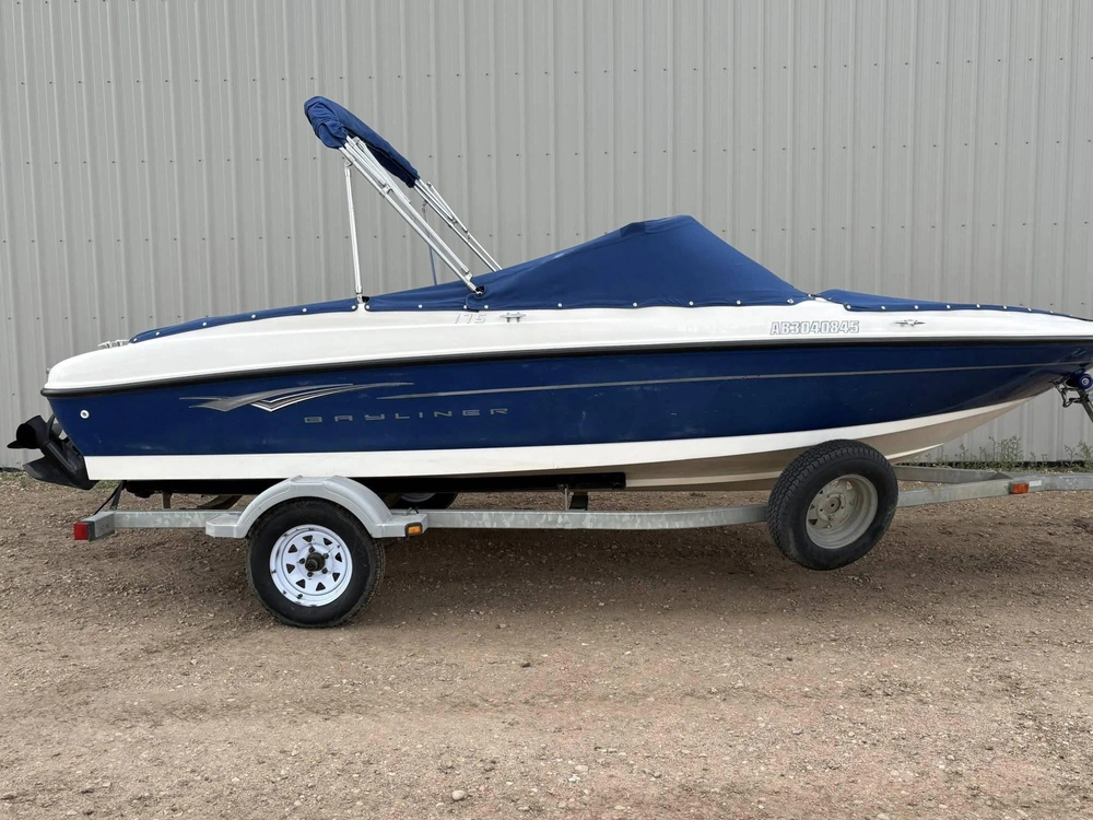 2010 Bayliner Br175 alt