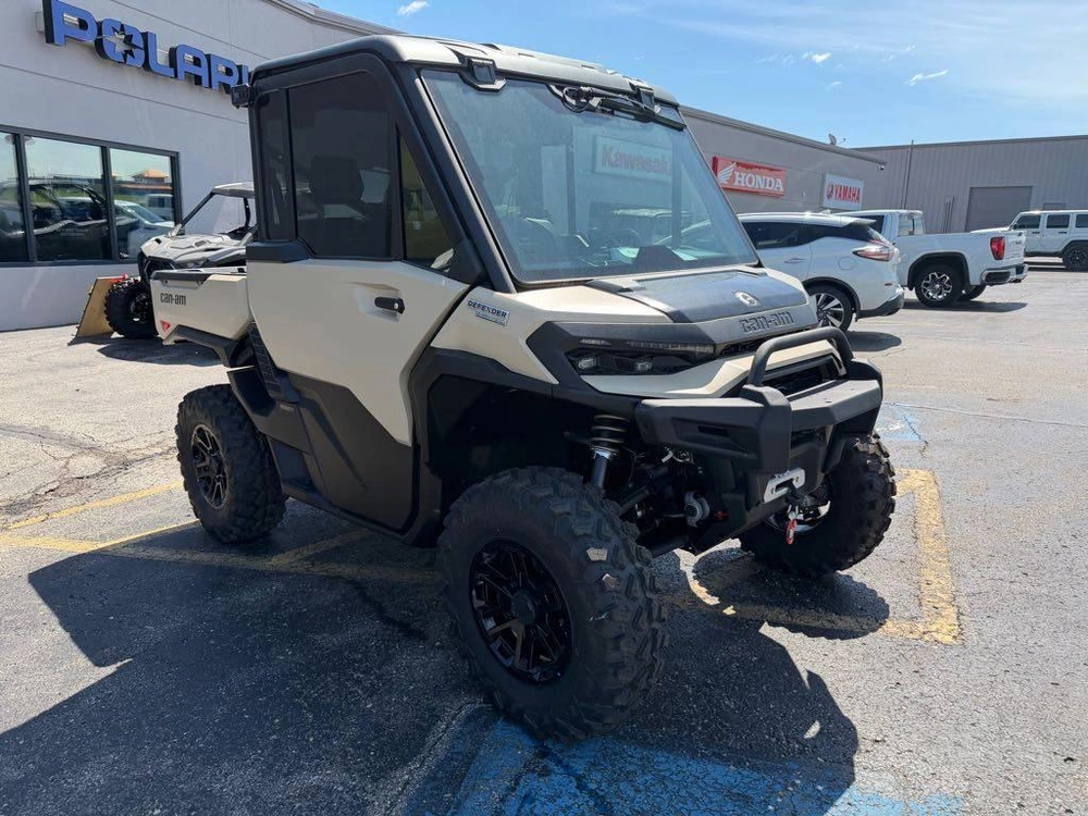 2026 Can-am Defender Limited Hd11