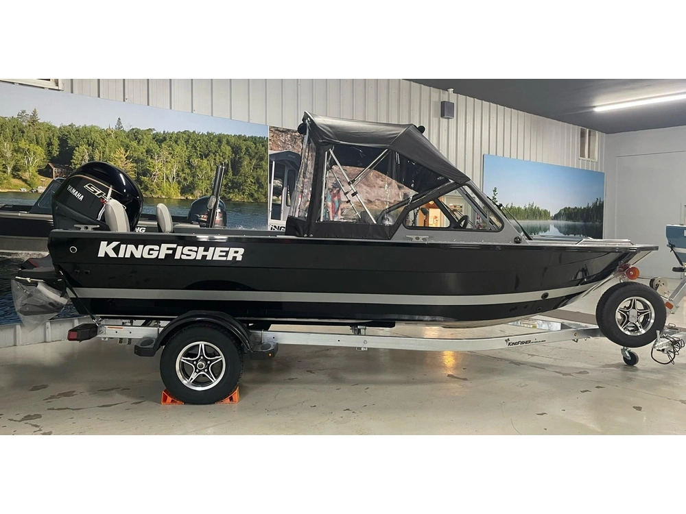 2027 Kingfisher 1825 Falcon alt