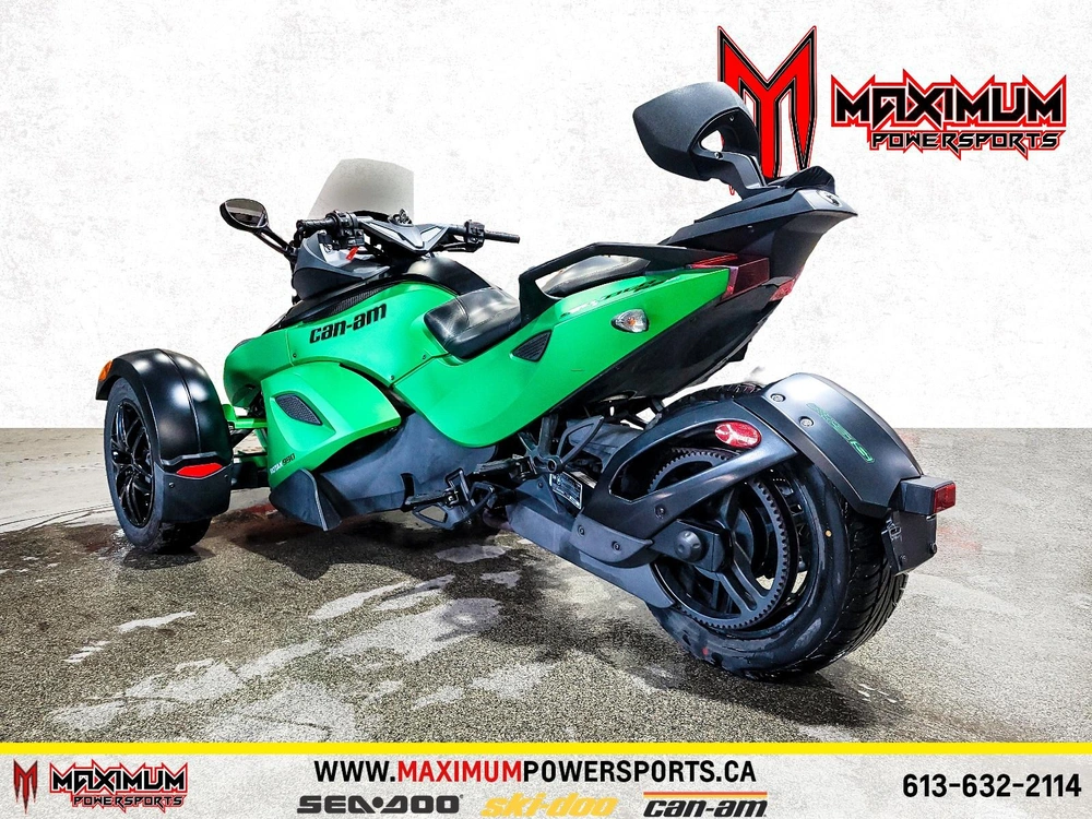 Can-am Spyder Rss Se5 2012 alt