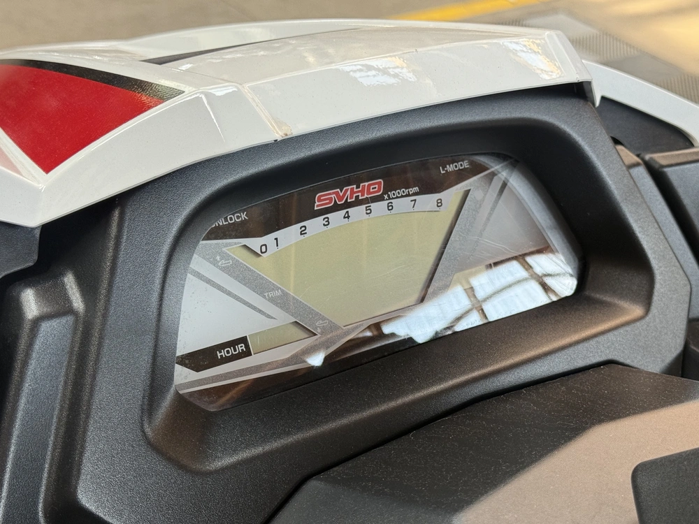 2017 Yamaha Wave Runner alt