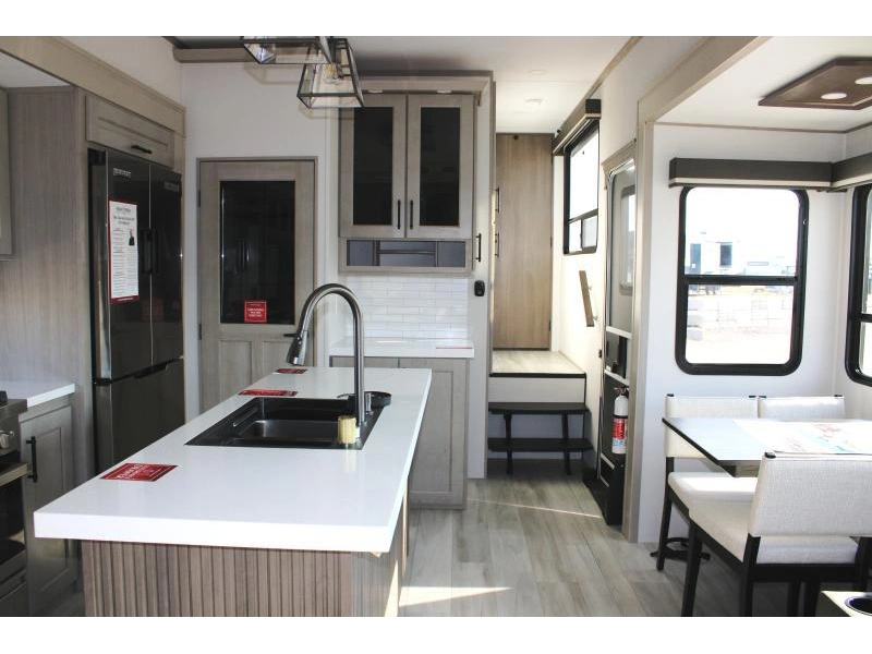 Grand Design Influence 2903rl 2026 alt