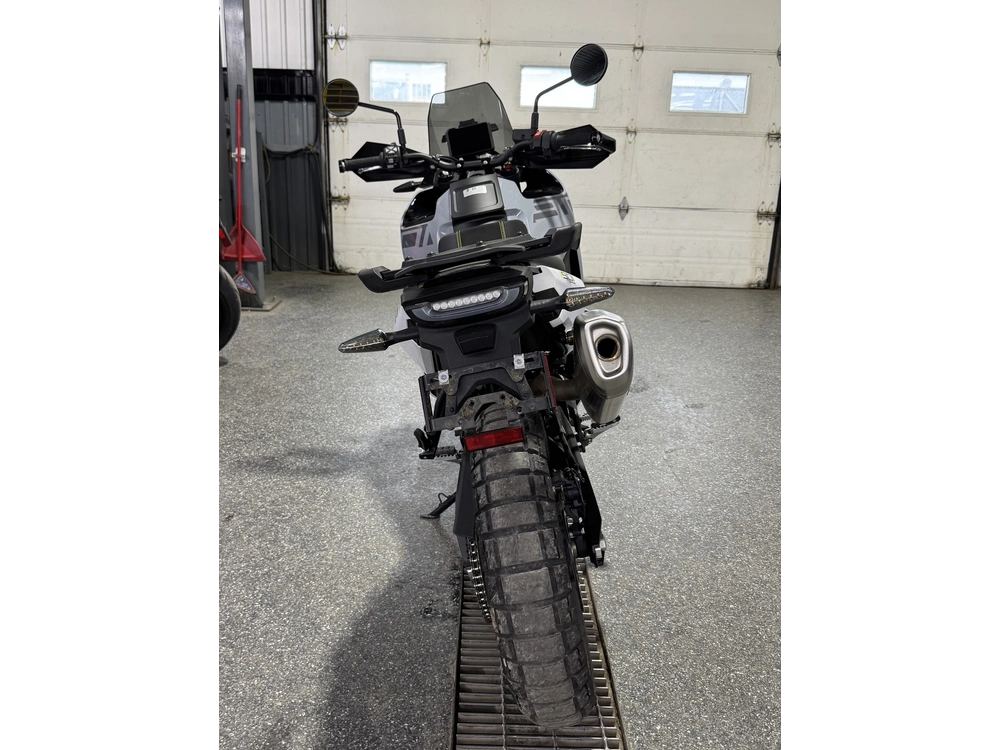 Husqvarna Norden 901 2025 alt