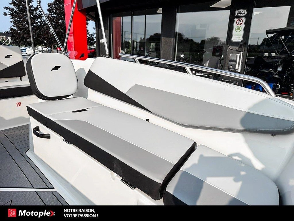 2027 Starcraft Sv J7 Turbine 170hp Rotax alt