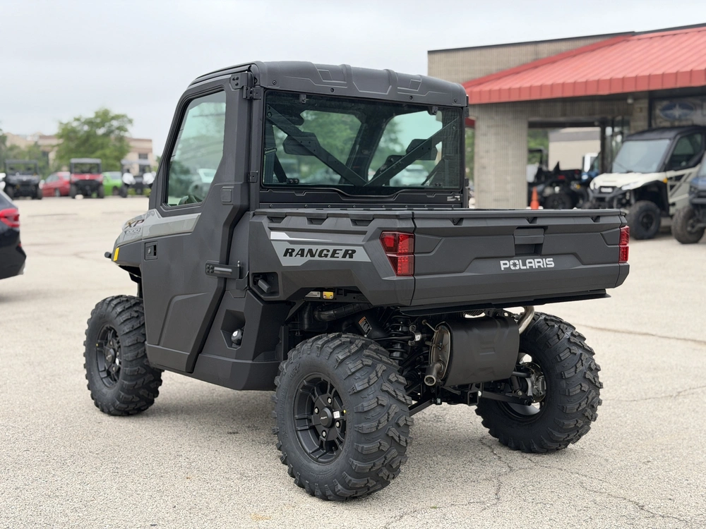 2027 Polaris Ranger Xp 1000 Cab alt