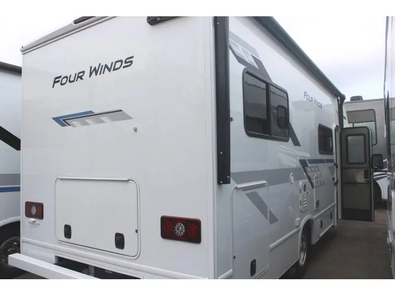 2027 Thor Motor Coach Four Winds 25Z