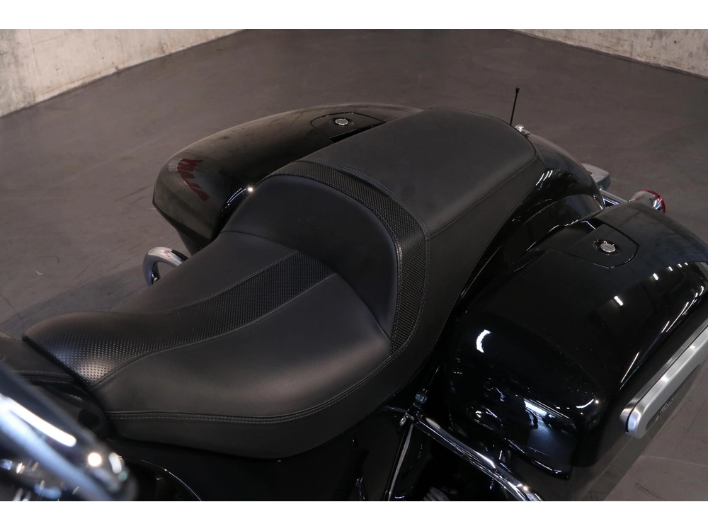 2023 Indian Motorcycle Cheiftain Limited alt