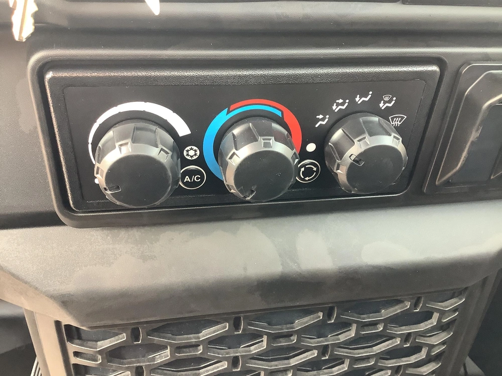 2026 Can-am Defender Hd11 Xt Cab alt