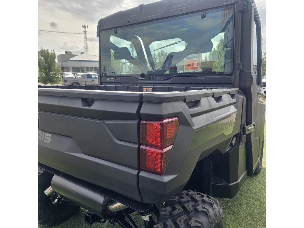 2026 Polaris Ranger 1000 Cab alt