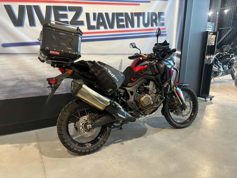 Honda Africa Twin 2017 alt