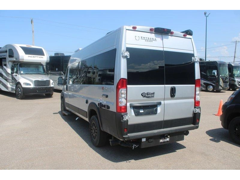 Entegra Coach Ethos 20t 2026 alt