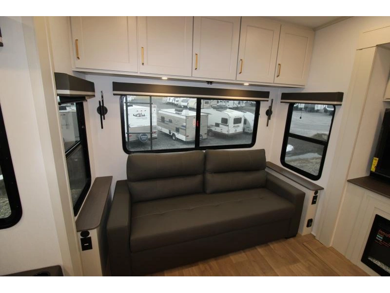 Grand Design Influence 3003rl 2026 alt