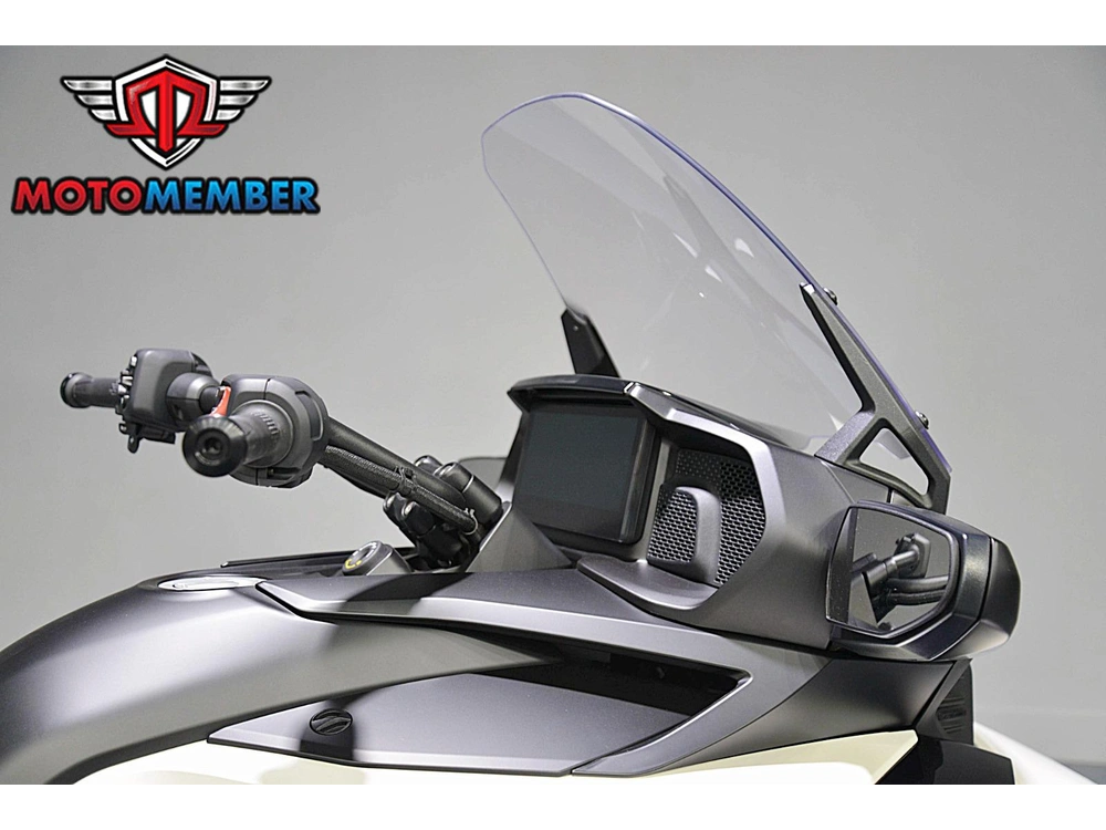 2026 Can-am Spyder F3-t alt