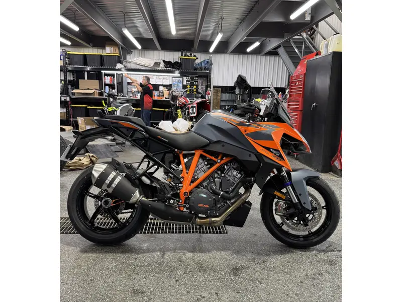 Ktm 1290gt 2024 alt