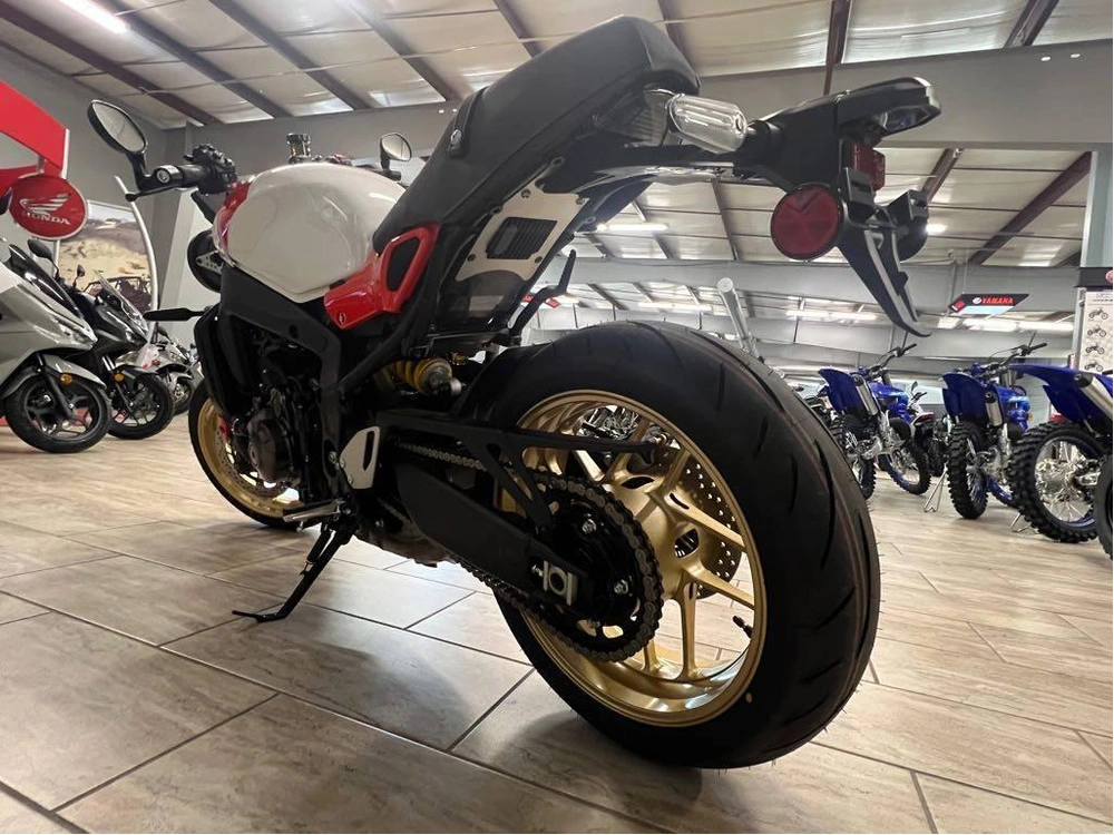 2026 Yamaha Xsr900