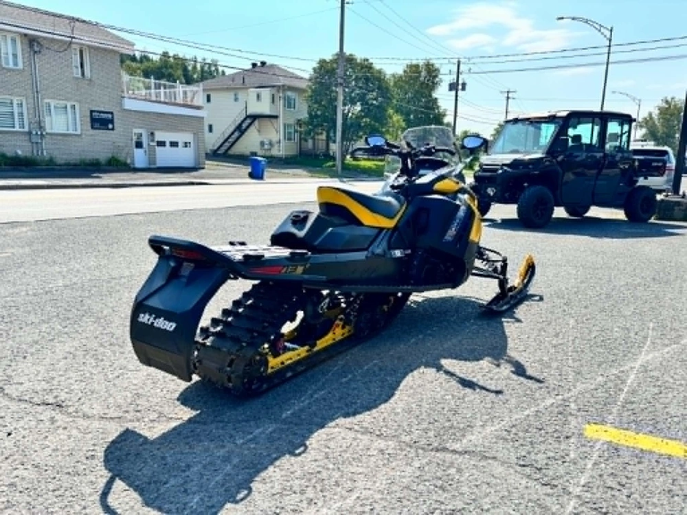 Ski-doo Renegade Adrenaline 900 Ace 2024 alt
