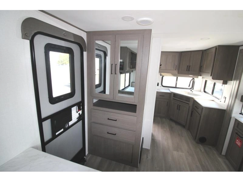 2026 Grand Design Transcend 25mlx alt