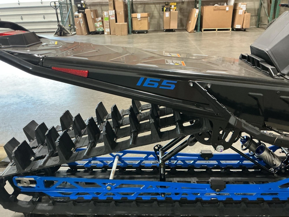 2026 Polaris Boost Rmk Pro 165 alt