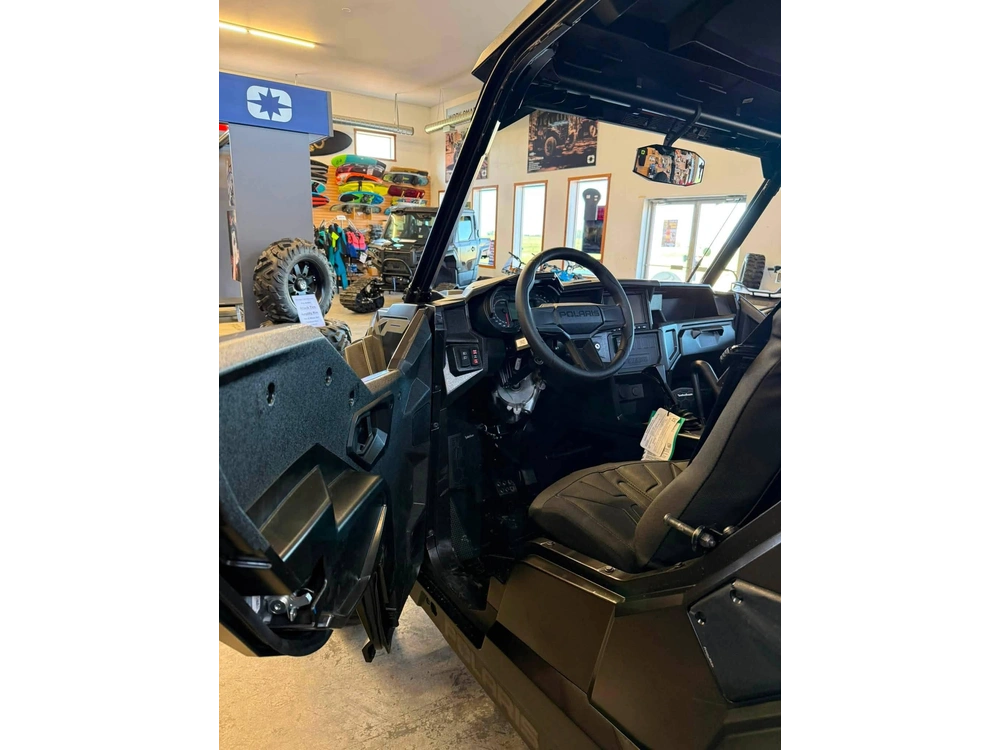 2026 Polaris General Xp 1000 Ultimate alt