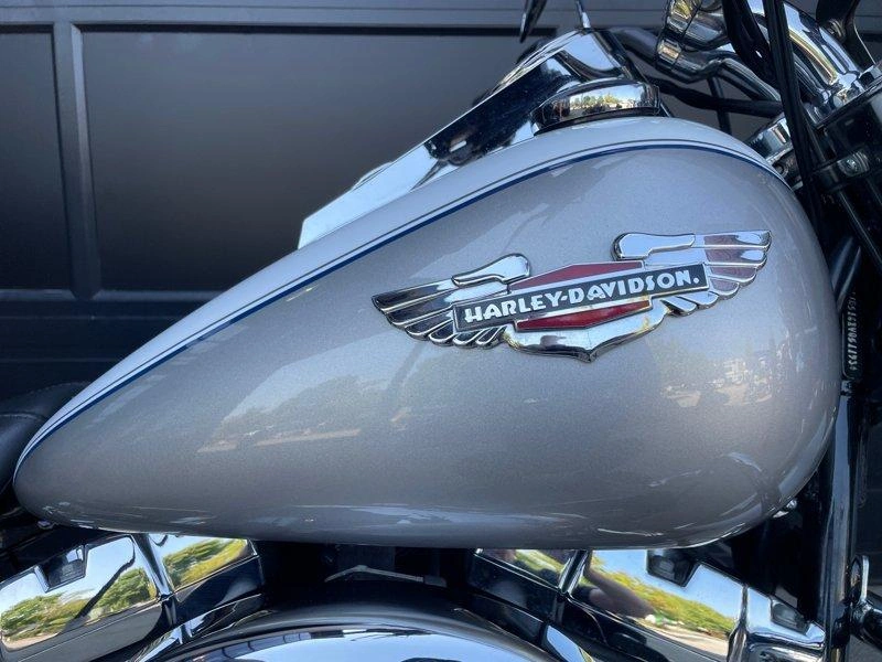 2008 Harley-davidson Touring Flstn - Softail™ Deluxe alt