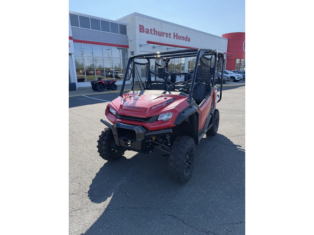 Honda Pioneer 1000 5p Deluxe 2025 alt