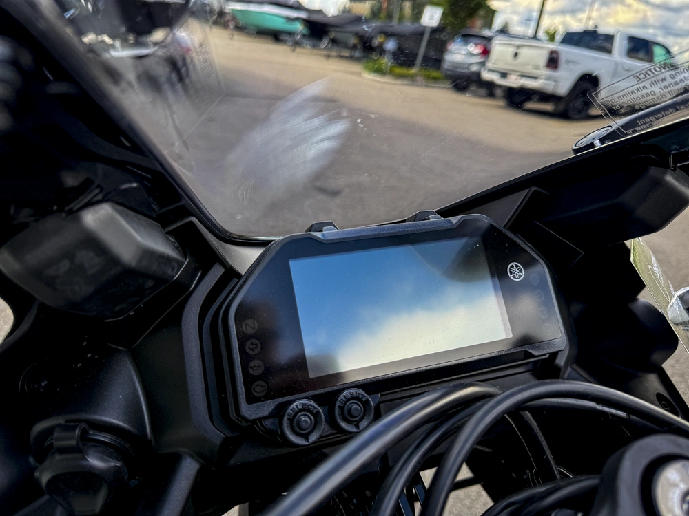 2026 Yamaha R3 alt