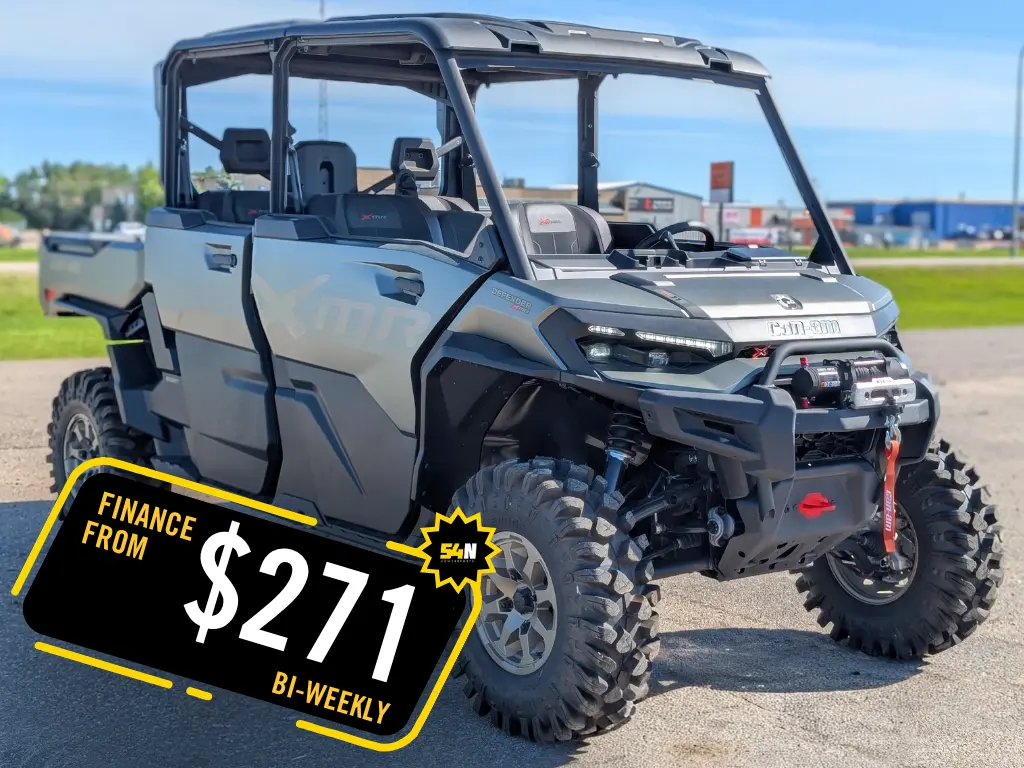 2026 Can-Am Defender X mr HD11 Max with Half Doors w/Roof