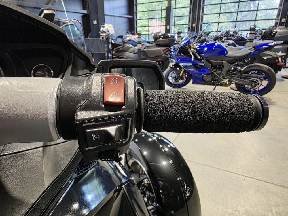 Can-am Spyder Rt-s 2011 alt