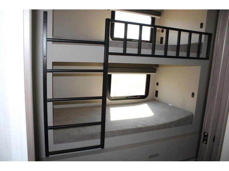 Keystone Rv Cougar 29mbd 2026 alt