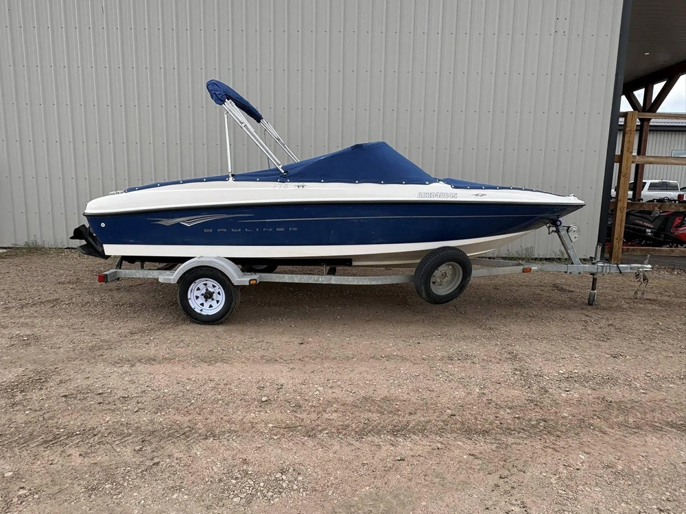 2010 Bayliner Br175 alt